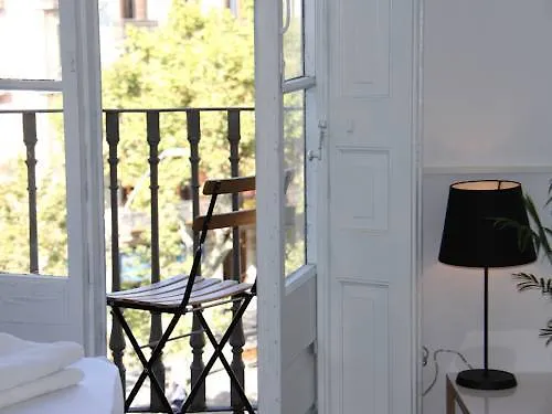 El Puchi Barcelona Guest House